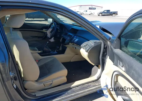 2011 Honda Accord Lx-S z USA, uszkodzony, nr VIN 1HGCS1B36BA015900